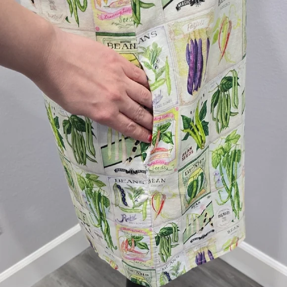 Rachel Antonoff Lola Mini Dress in the "Especially The Beans" Print, Pockets - Picture 12 of 16